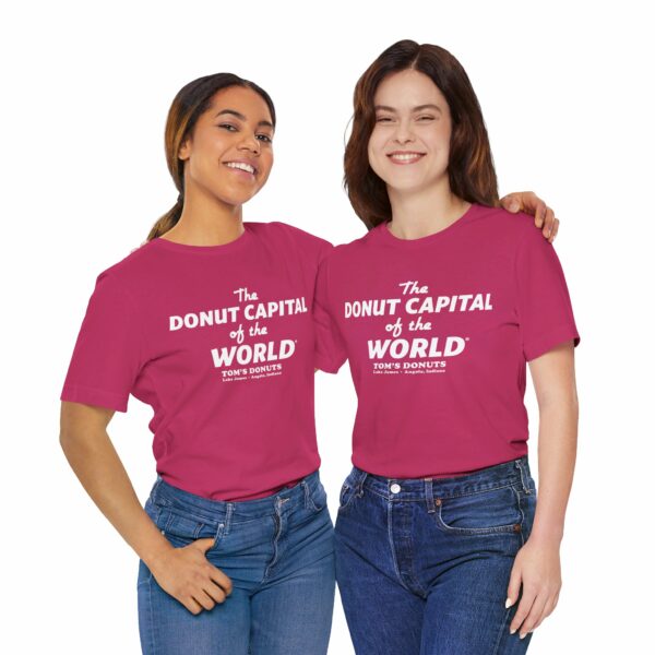 "The Donut Capital Of The World" Tom's Donut Original Berry T-shirts