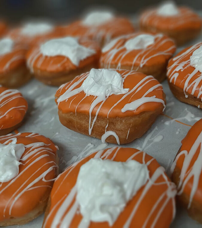 Jelly Filled Roles Tom's Donuts The Donut Capital Of The World